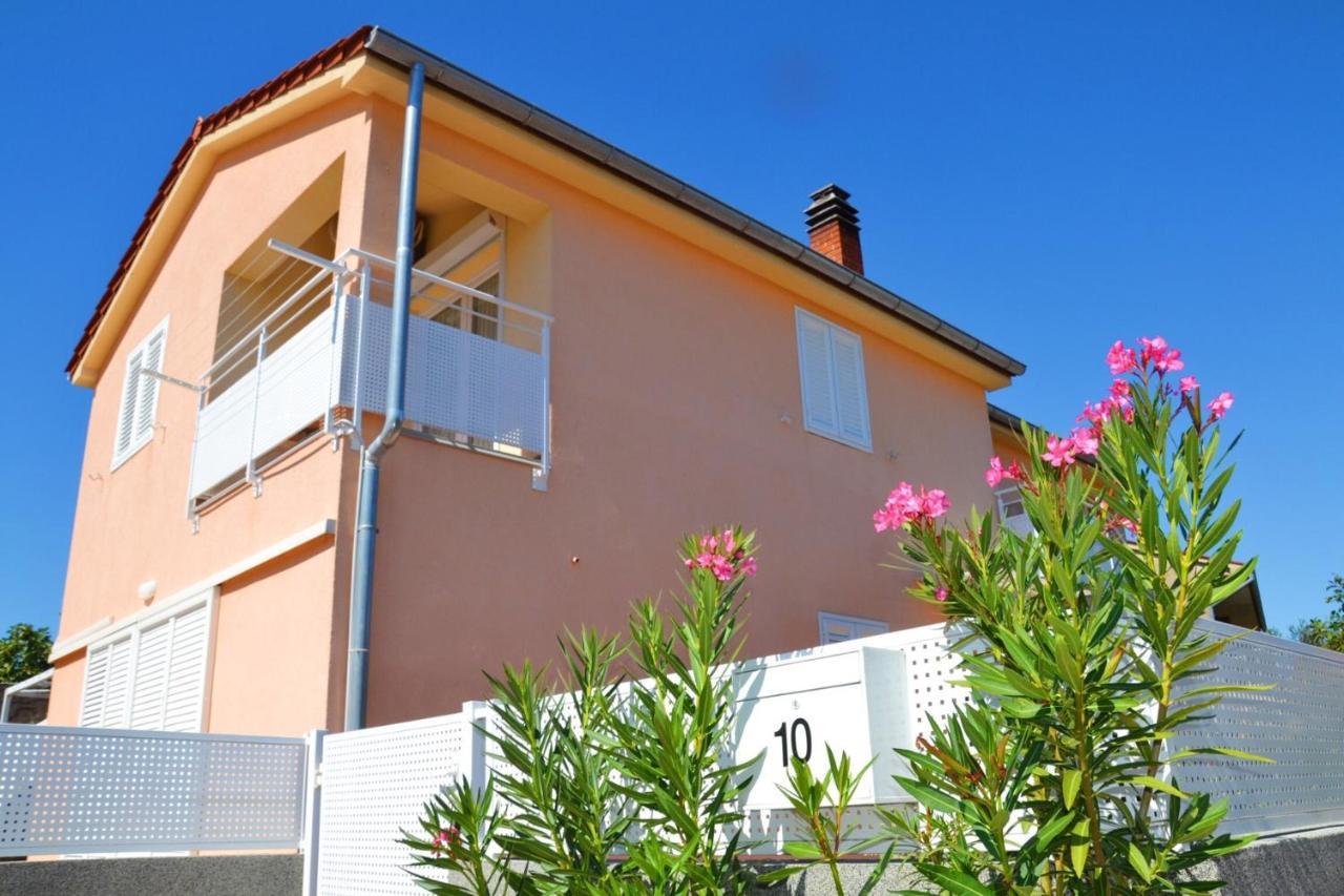 Apartment Klara Veglia Exterior foto